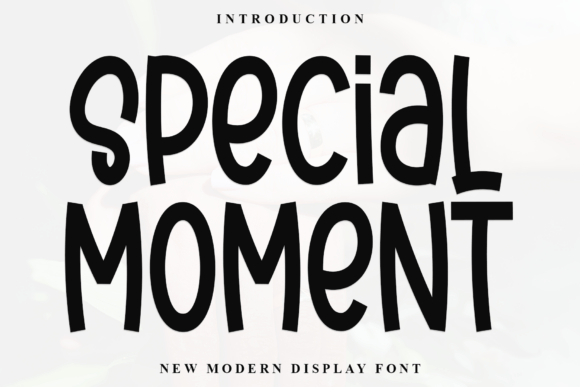 Special Moment: A Display Font for Thoughtful Editorial Design